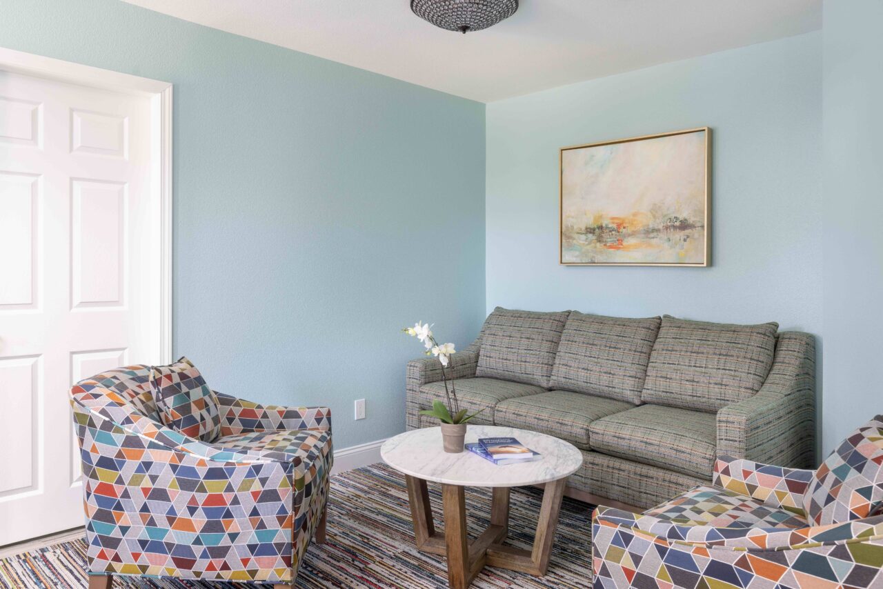 Clementine Orange County Adolescent Eating Disorder Treatment