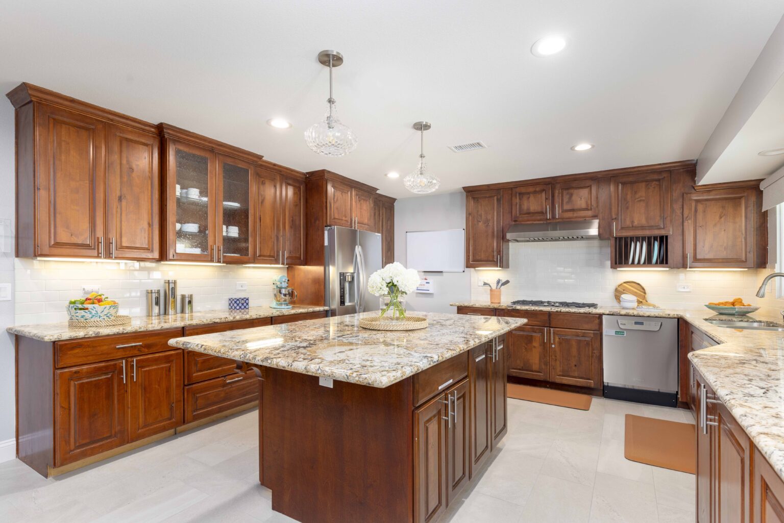 Clementine Orange County Adolescent Eating Disorder Treatment